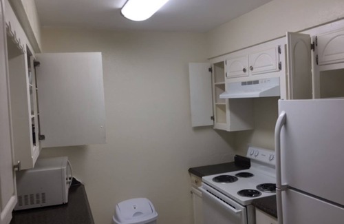 Lawton Apartment | Cozy Lawton 1 bedroom apartment no cleaning fee