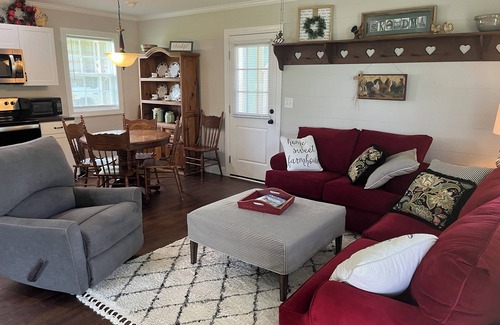 Williamston Other | Cozy little guest house on Turkey Creek Farm!