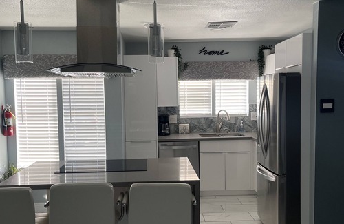 Tanglewood Condo | Cozy little place n15 min from the strip
