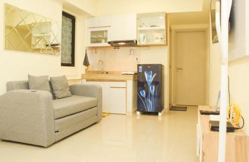 Cikarang Apartment | Cozy Living and Tidy 1BR Meikarta Apartment By Travelio
