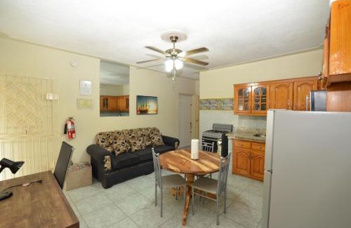 Port Antonio Apartment | Cozy Locale Pearl