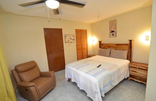 Port Antonio Apartment | Cozy Locale Pearl