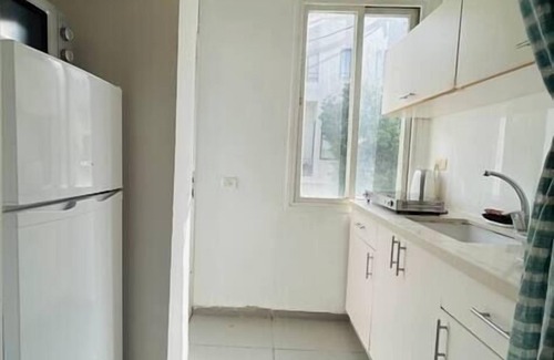 Florentin Apartment | Cozy Loft+Balcony In Florentin, Levinsky Market