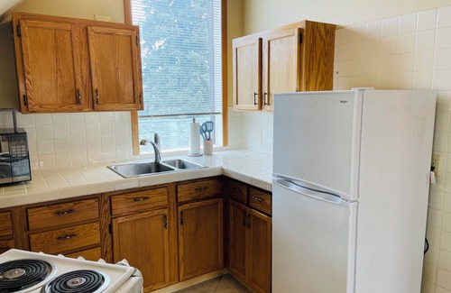 Gardiner House | Cozy loft in Gardiner with AC, WiFi and splendid views