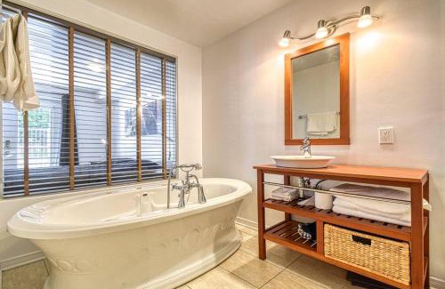Piedmont Apartment | Cozy Loft in the Heart of Saint-Sauveur Village