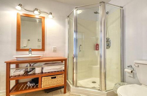 Piedmont Apartment | Cozy Loft in the Heart of Saint-Sauveur Village