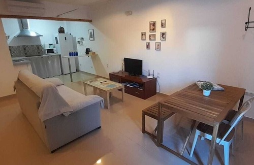 Lebrija Apartment | COZY LOFT WITH PRIVATE TERRACE 30 MINUTES FROM THE BEACH AND MOUNTAINS.