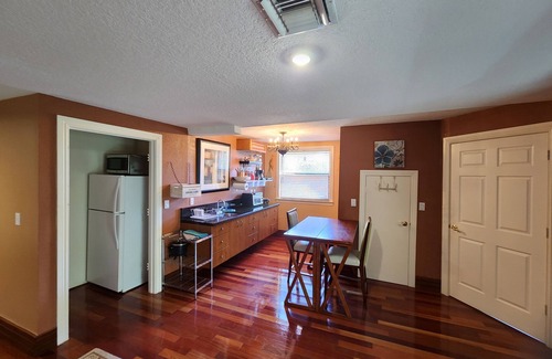 Plantation Apartment | Cozy Loft with WiFi/AC in charming Plantation
