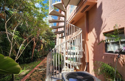 Plantation Apartment | Cozy Loft with WiFi/AC in charming Plantation