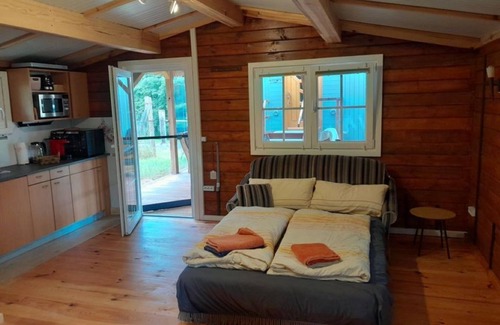 Oberhavel Cabin | Cozy log cabin for 1-2 people in an absolutely quiet location with lake access.