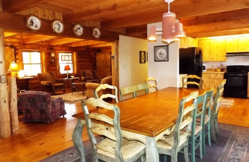 Divide Cabin | Cozy Log Home with Hot Tub, Decks, Hiking, Private Acreage - No Cleaning Fee!
