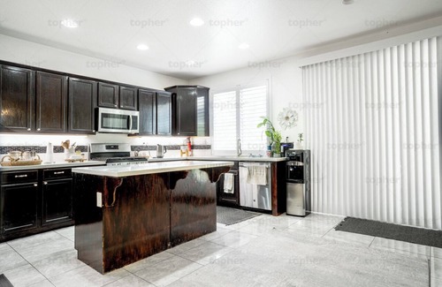 Riverside House | Cozy Luxe Stay w/Resort-Style Amenities