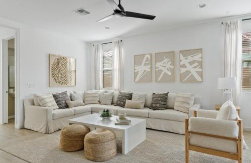 San Tan Valley House | Cozy & Luxe Suite in Queen Creek