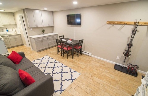 Historic District Condo | Cozy Main St 1BR/Next to Ski Access & FREE Shuttle