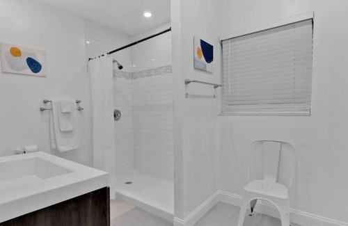 Boulevard Heights Apartment | Cozy Miami Family Vacation Home with Private Pool