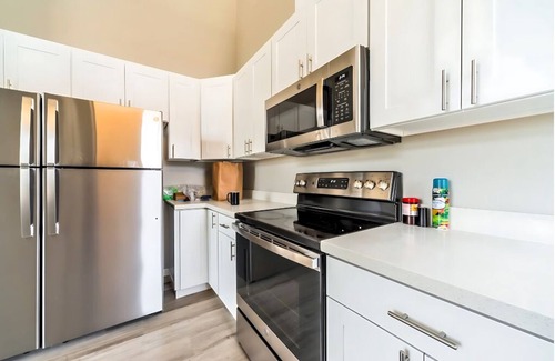 Eastside Apartment | Cozy Micro Suites: Sleeps 2 Minutes to Downtown