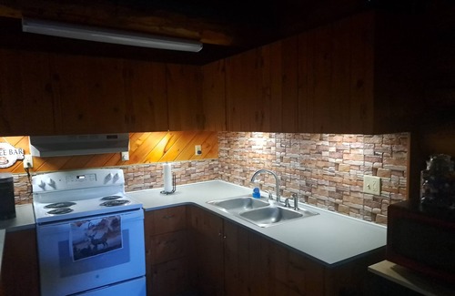 Kamiah Cabin | Cozy Middle Fork Cabin. n Across from Clearwater River
