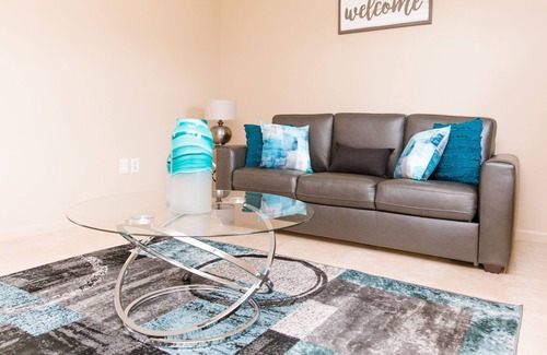 Miramar Apartment | Cozy Miramar Home- Fully furnished