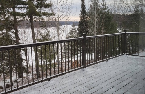 Biwabik Villa | Cozy Modern Lake front Villa at Giants Ridge Ski Resort