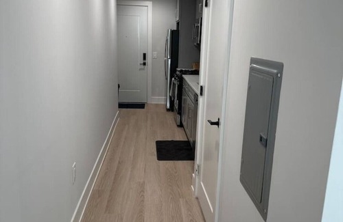 Historic Downtown Apartment | Cozy Modern Studio Apartment