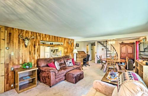 Kalispell House | Cozy Montana Lake View Getaway - Fish and Hike!