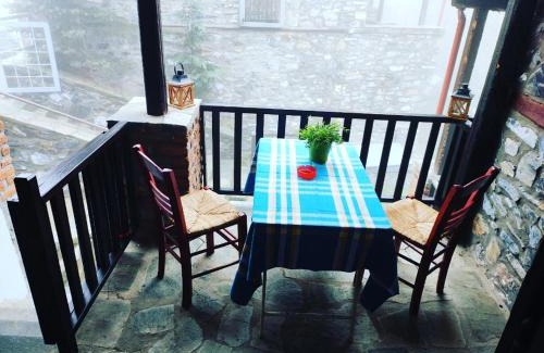 Aghios Athanasios Ski Chalet | Cozy Mountain Villa in P. Agios Athanasios