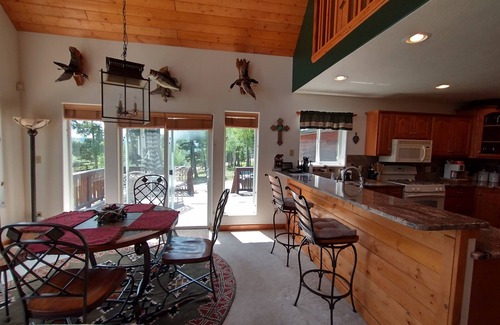Angel Fire House | Cozy Mountain Chalet with Incredible Views!