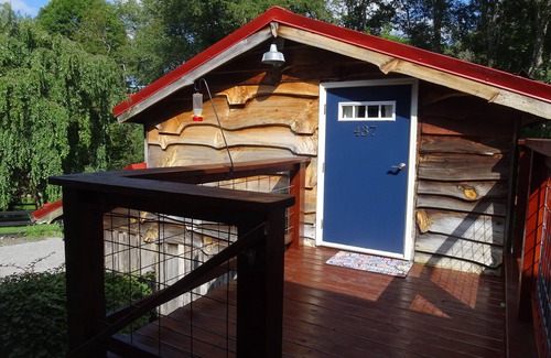 West Jefferson Apartment | Cozy mountain cottage, 5 minute walk to downtown West Jefferson.