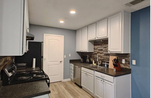 Nakamura Farms Condo | Cozy Mountain Foot 2MBR Condo - Near Tempe & PHX Airport