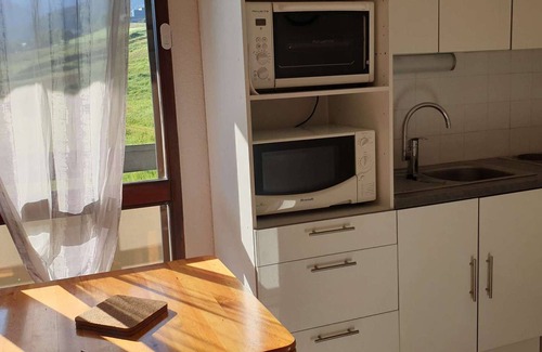 Villard-de-Lans Apartment | Cozy Mountain Retreat with Balcony, Near Ski Slopes & Free Shuttle - Villard-de-Lans