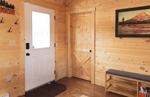 Fort Garland Cabin | Cozy Mountain Retreat in Forbes Park - Short-Term Getaway Near Sand Dunes.