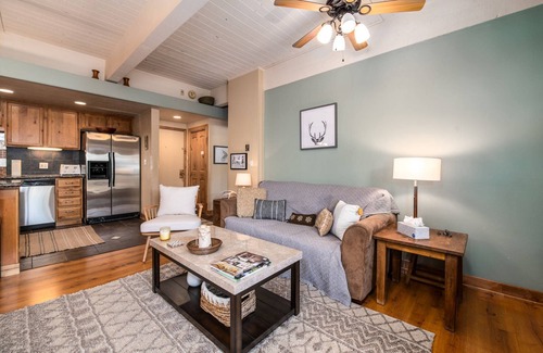 Steamboat Springs Condo | Cozy Mountain Retreat W/Hot Tub, Pool, Open Floor Plan, & Easy Hike/Bike In & Out Access to Trails!