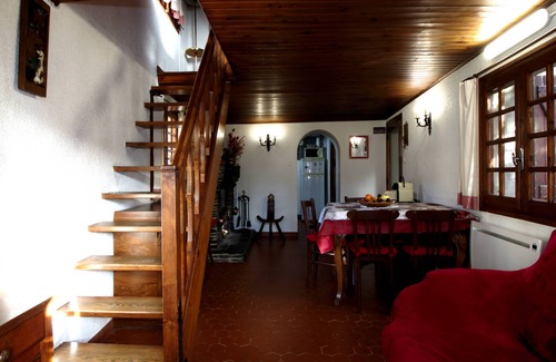 Escouloubre-les-bains Cottage | Cozy mountain village house