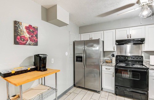 Donelson House | Cozy Nashville Getaway: 11 Mi to Downtown!