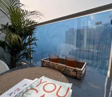 Greater Noida Apartment | Cozy nest by Good Vibes Studio
