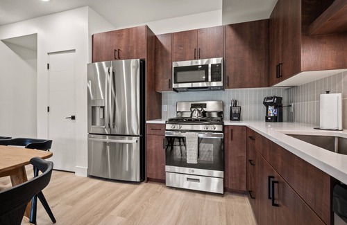 Wolf Creek Condo | Cozy Nest PtC102| Golf | Pineview Reservoir