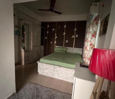 Kolkata Apartment | Cozy nest with sky view