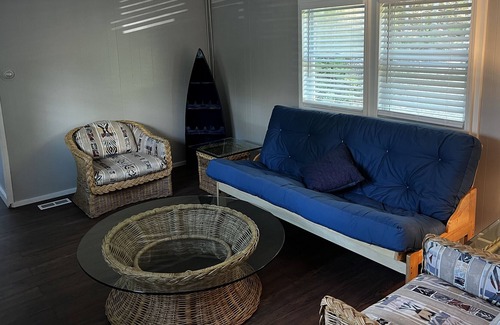 Lincoln House | Cozy newly renovated private mobile home at coldstream with boat launch close by