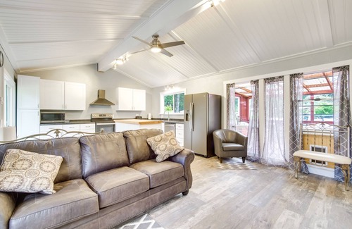 North Bend House | Cozy North Bend Getaway Near Dunes + Ocean!