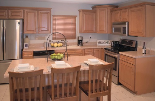 Townsend Terrace House | COZY NORTH PHX 2 BR CASITA, Trailer parking and near MAYO Clinic