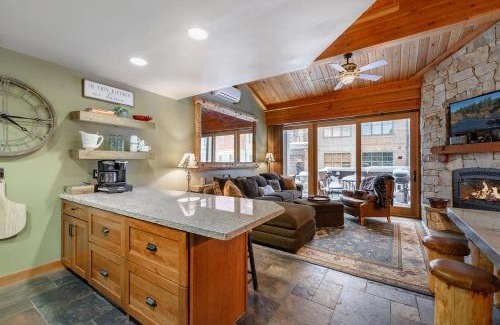Truckee Apartment | Cozy Northstar Village Condo Walk to Lifts 2 Full BA Excellent Location