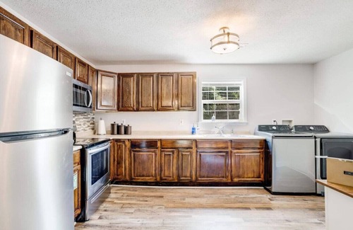 Clarksville Condo | Cozy Oasis of Downtown Clarksville!