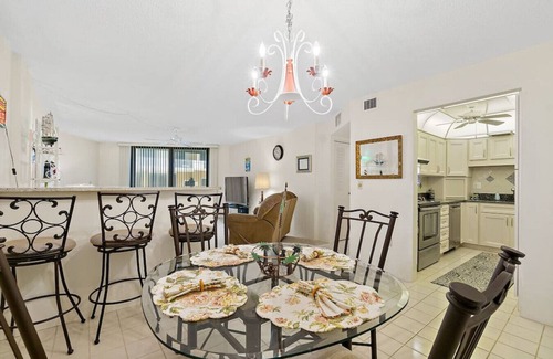 Ormond-by-the-Sea Condo | Cozy Ocean Condo with Pool & More