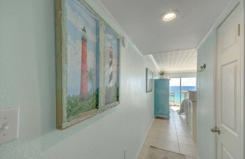Fort Walton Beach Apartment | Cozy Ocean Front Studio