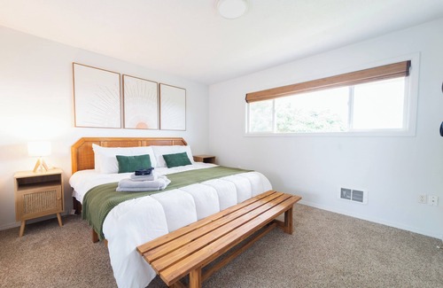 Port Angeles House | Cozy ocean-view bungalow 5mi to Olympic