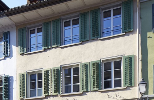 Bischofszell Apartment | Cozy old town penthouse in the middle of the rose town of Bischofszell