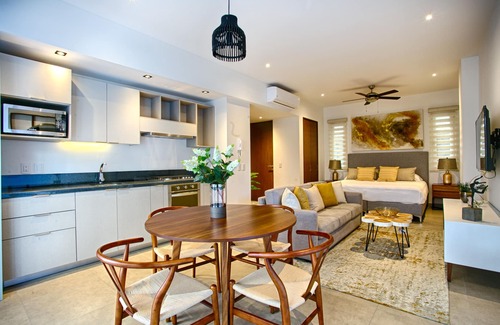 Emiliano Zapata Condo | Cozy Old Town Retreat - Steps from Beach & Malecón