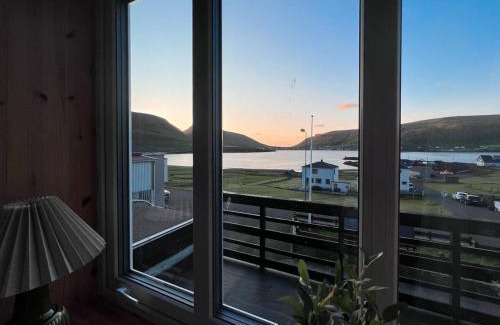 Faroe Islands House | Cozy Older House In Brilliant Nature