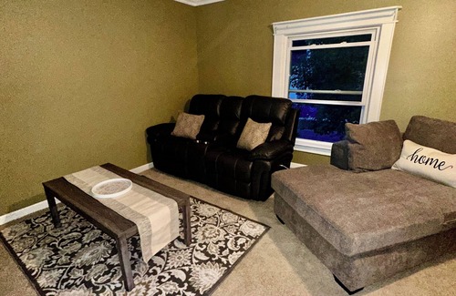 Phoenix Apartment | Cozy one bedroom apartment