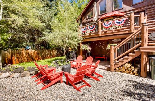 Ouray House | Cozy Ouray Home, Steps to Riverwalk Trail!